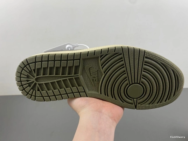 Kicktheory JORDAN TRAVIS DM7866-200 X OLIVE SCOTT AIR 1 OG MEDIUM LOW 0629